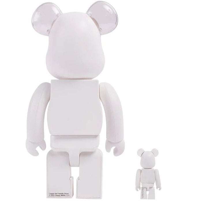 White Bearbrick sæt featuring Casper the Friendly Ghost with clear ears in 400% and 100% sizes
