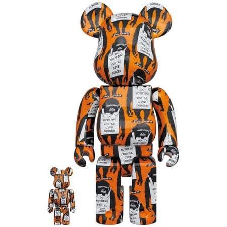 Bearbrick sæt featuring orange and black Monkey Sign design inspired by Banksy and Brandalised collaboration.