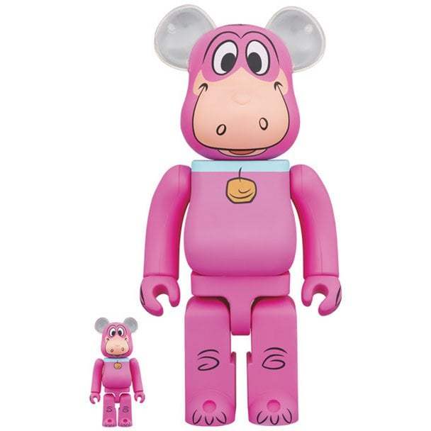 Bearbrick sæt featuring Dino from The Flintstones in 400% and 100% sizes.