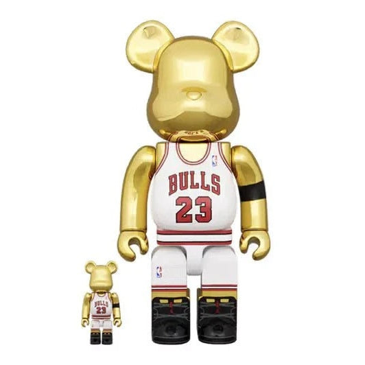 400% & 100% Bearbrick Set - Michael Jordan 1991 World Champion (NBA) 400% & 100% Bearbrick Set - Michael Jordan 1991 World Champion (NBA)