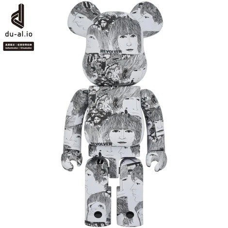 400% & 100% Bearbrick set - The Beatles (Revolver)